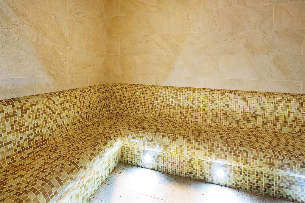 Hotel Rakovec Μπρνο Εξωτερικό φωτογραφία