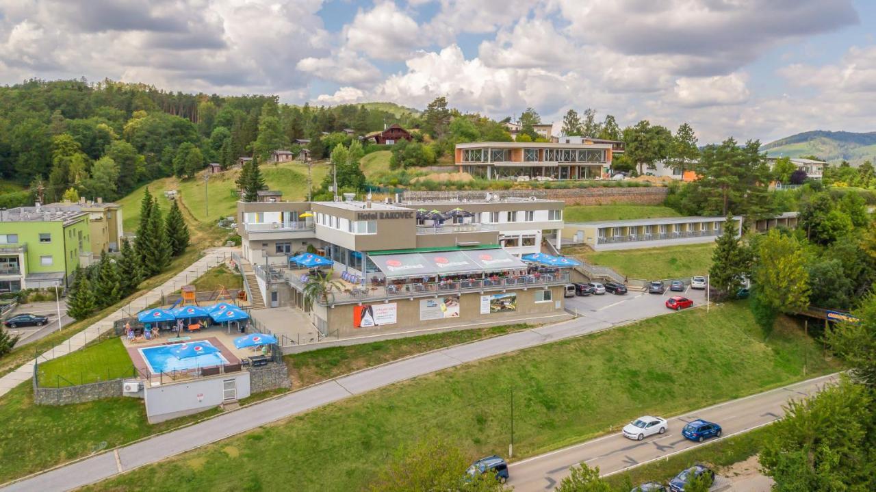 Hotel Rakovec Μπρνο Εξωτερικό φωτογραφία