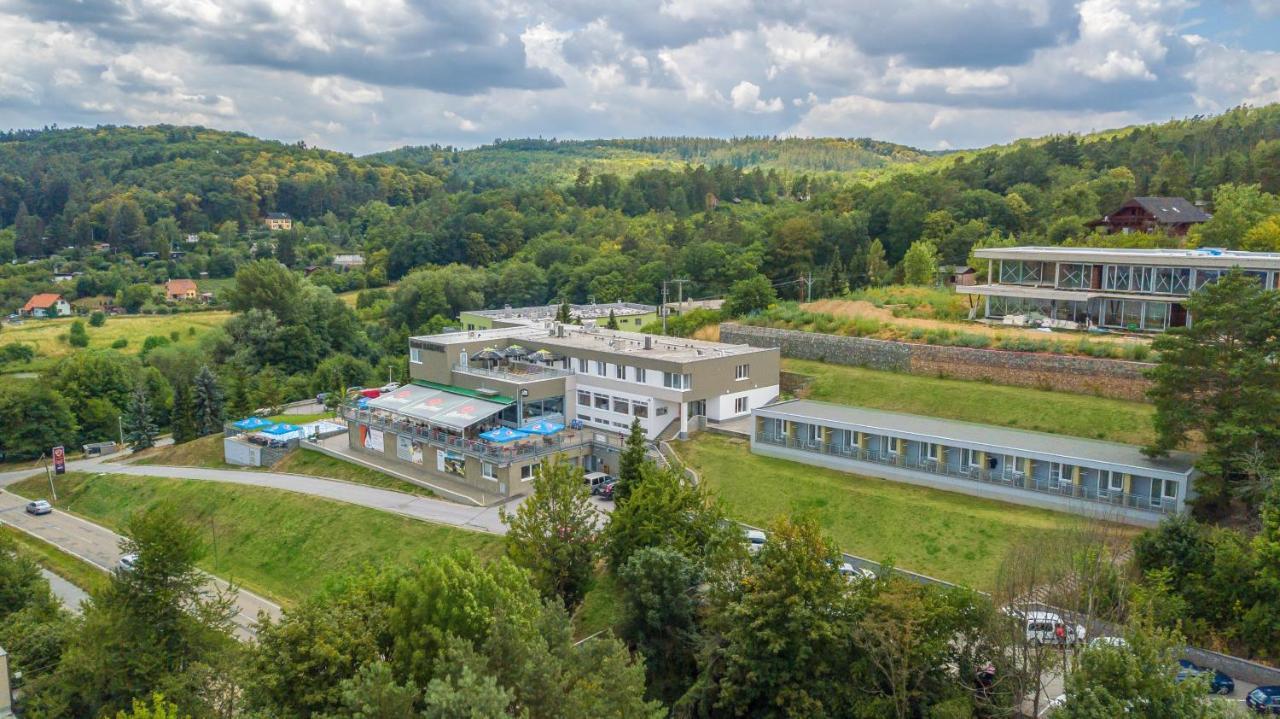 Hotel Rakovec Μπρνο Εξωτερικό φωτογραφία